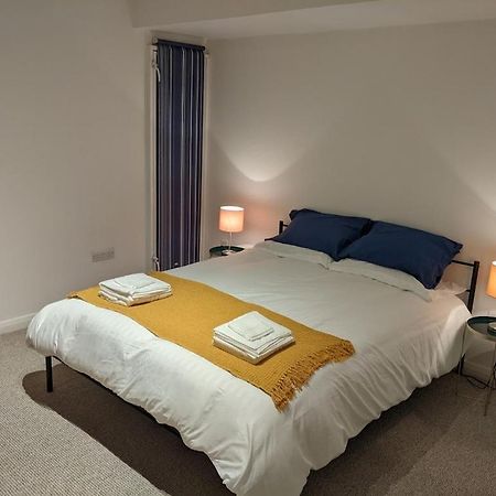River House With Heated Pool June To Sep & Garden Twickenham Esterno foto