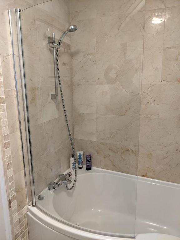 River House With Heated Pool June To Sep & Garden Twickenham Esterno foto