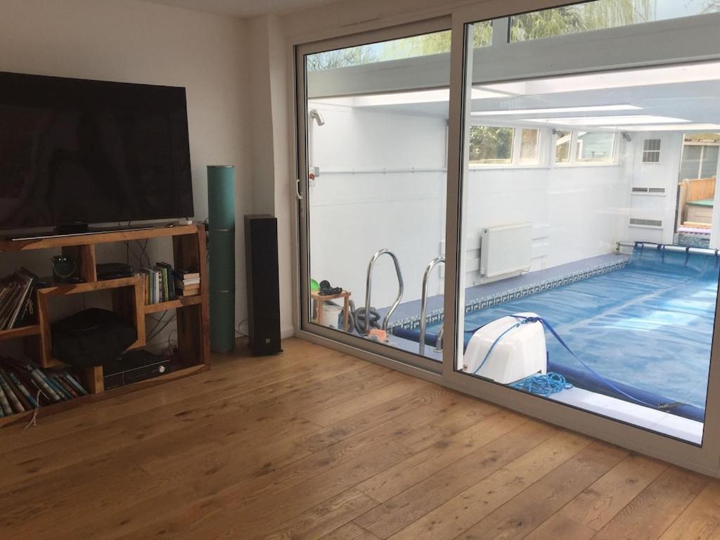 River House With Heated Pool June To Sep & Garden Twickenham Esterno foto